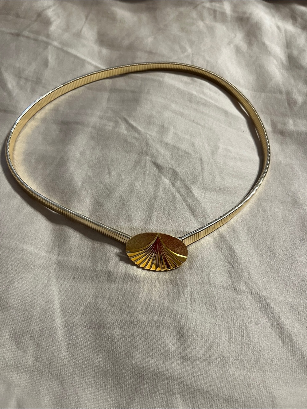 Vintage Goldtone Stretch Belt -AVON